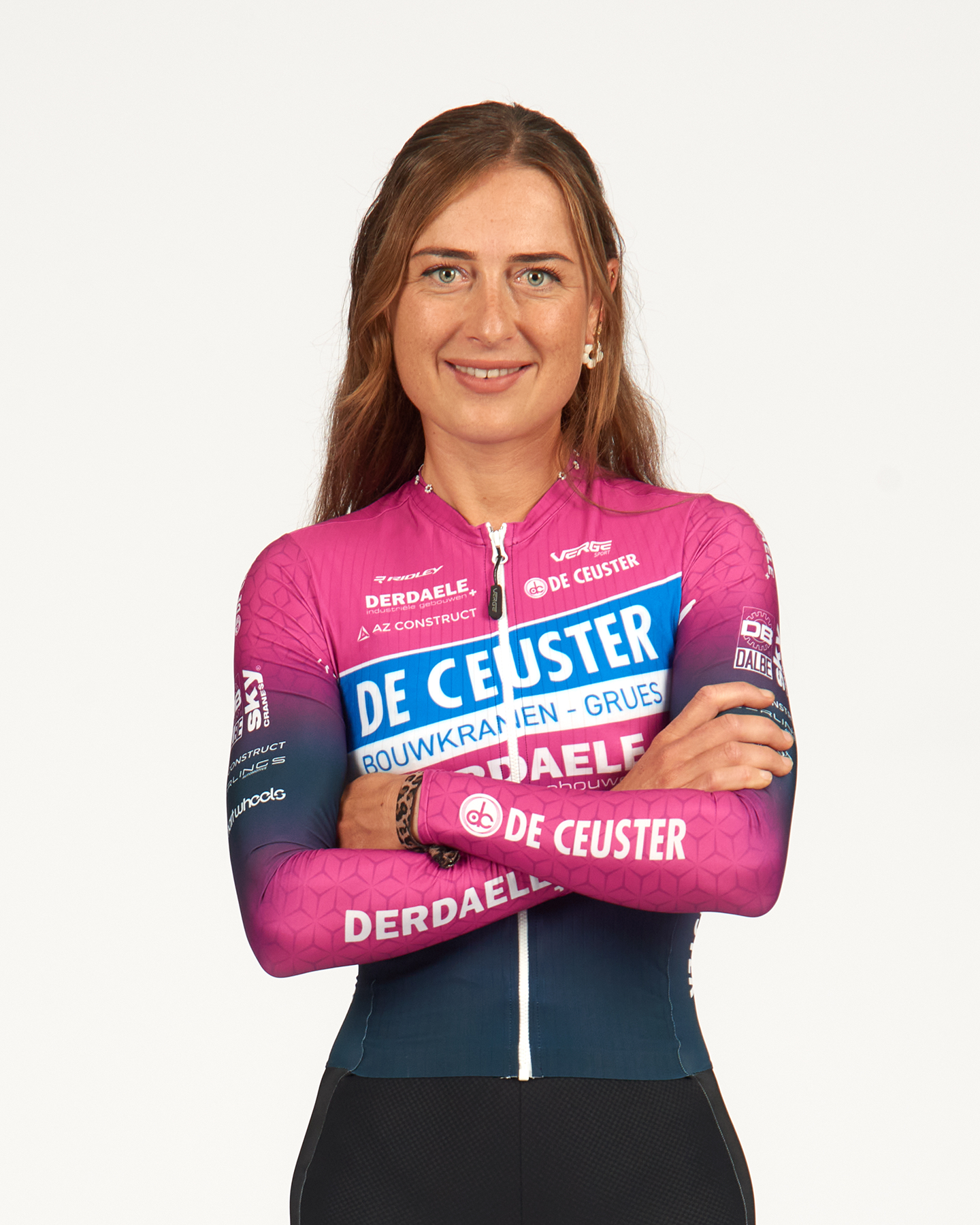 denise-web2627-01